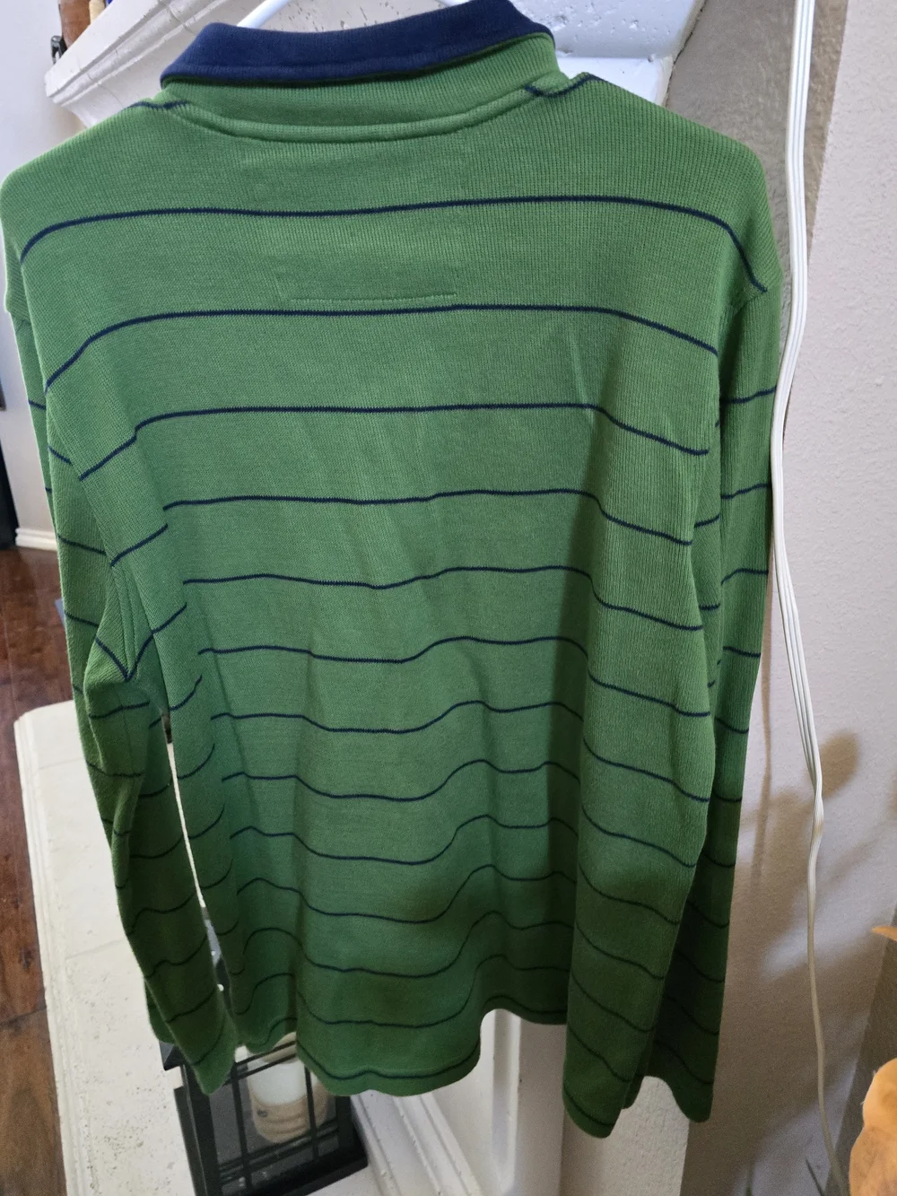 Banana Republic Men’s Green Zip Sweater with Navy Collar Sz.M